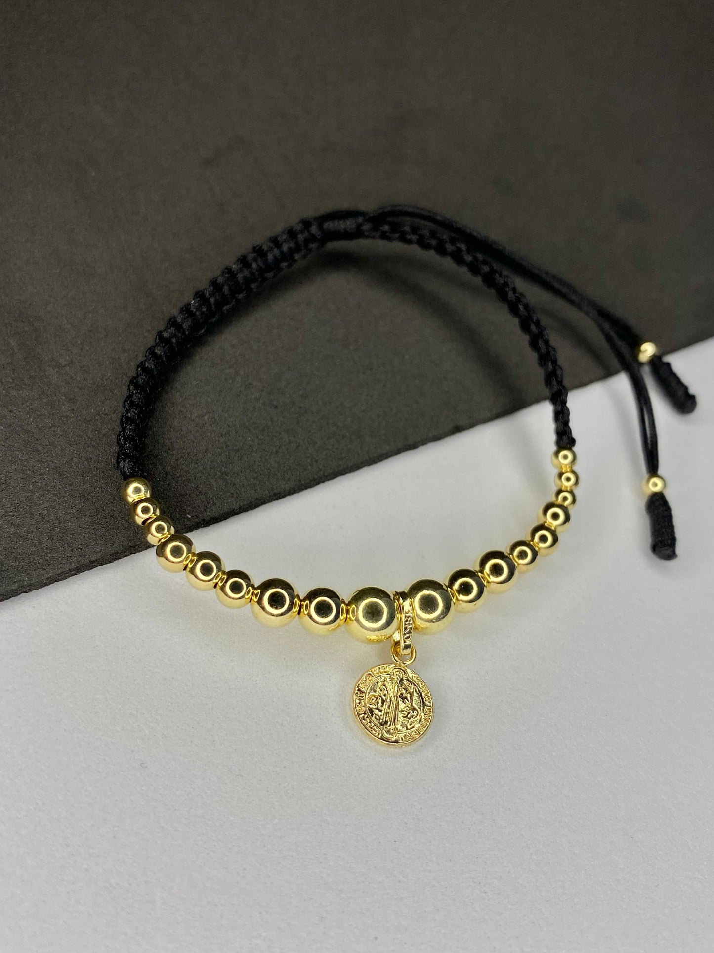 Manilla Virgen Milagrosa Colgante - Oro Laminado 18k