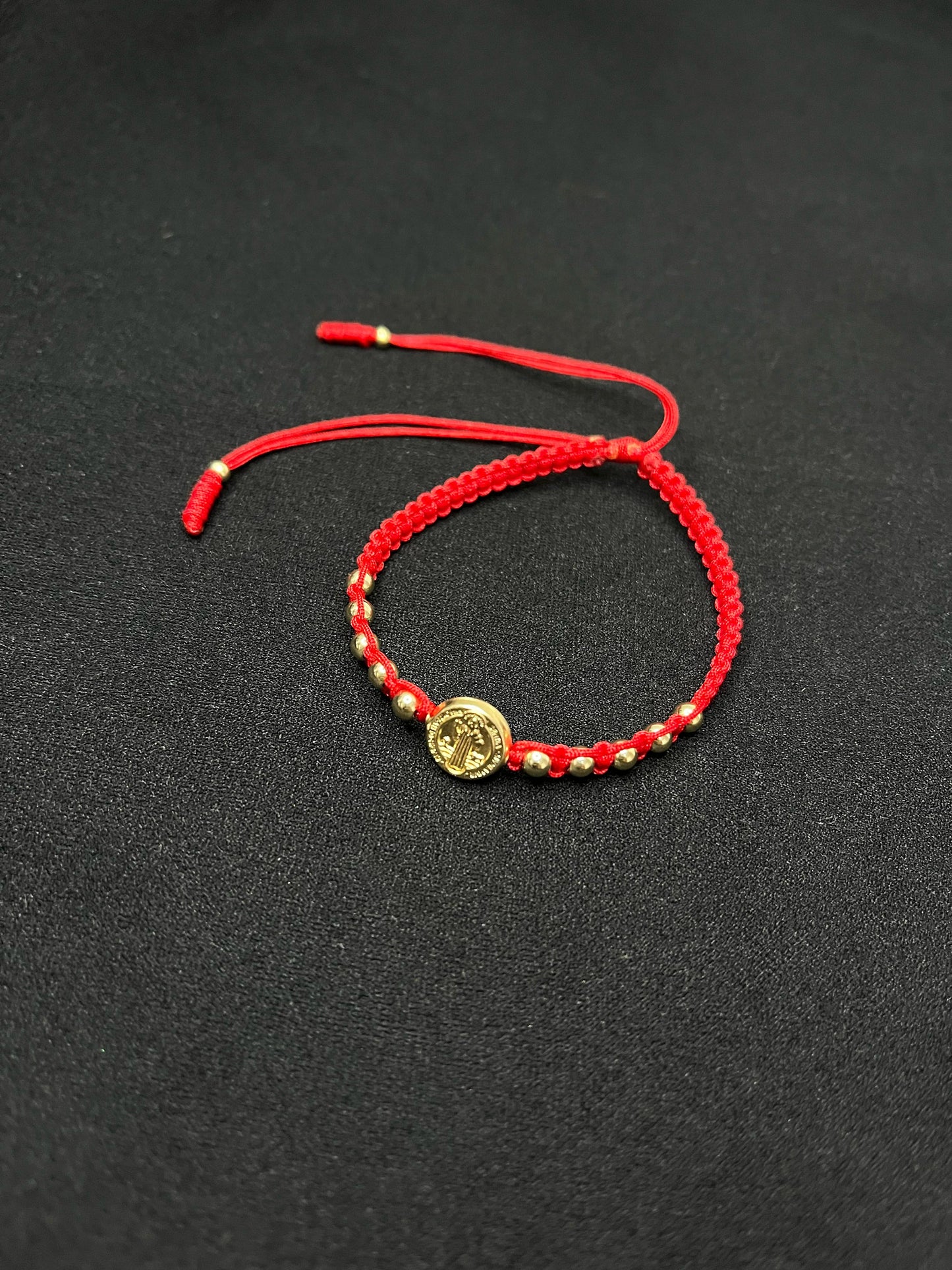 Manilla Trenzado Oculto Santa Virgen - Oro Laminado 18k